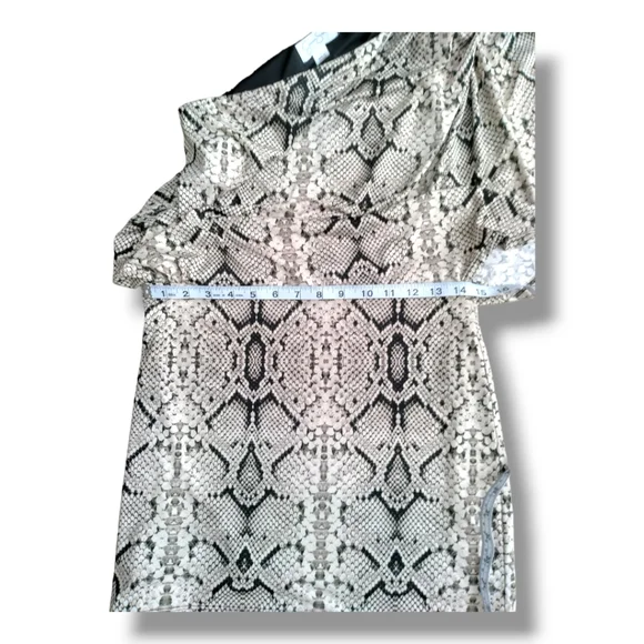 Snakeskin print Dress - Picture 5 of 7